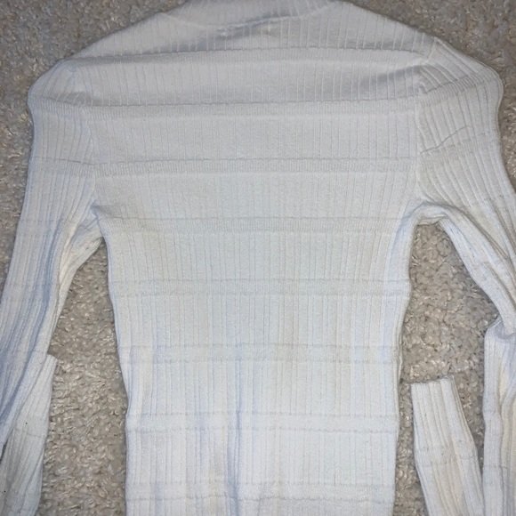 White turtleneck - Picture 3 of 3
